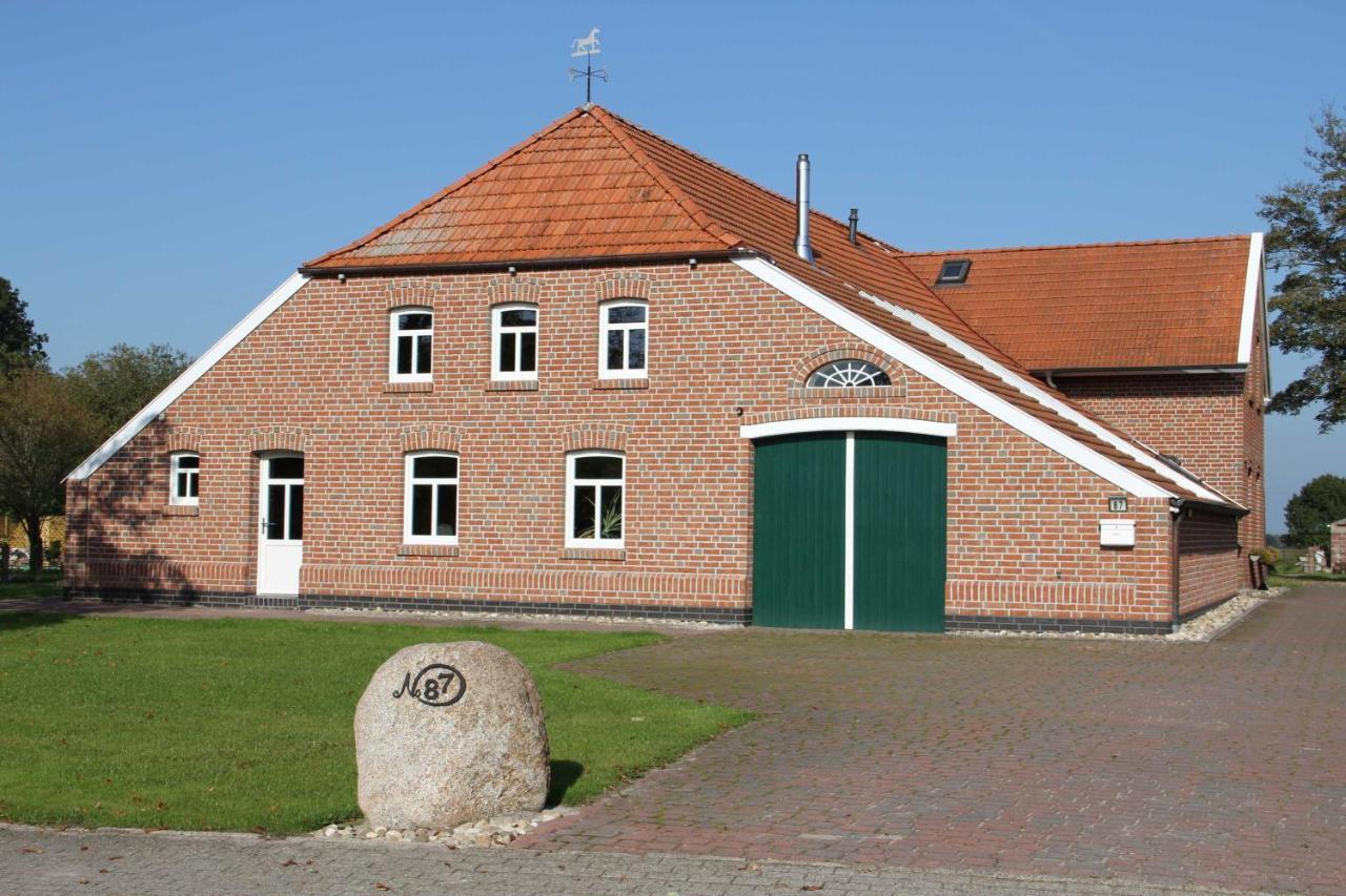 Ferienwohnung Im Gulfhof, 65269 Moormerland Exterior photo